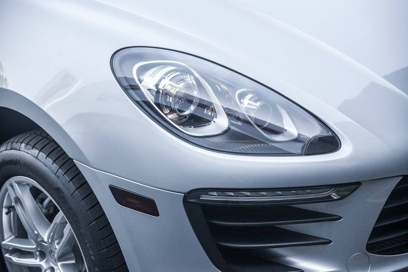 Illustration for article titled At $37,000, Could This 2015 Porsche Twin-Turbo Crossover Have You Saying “Yes, We Macan?”